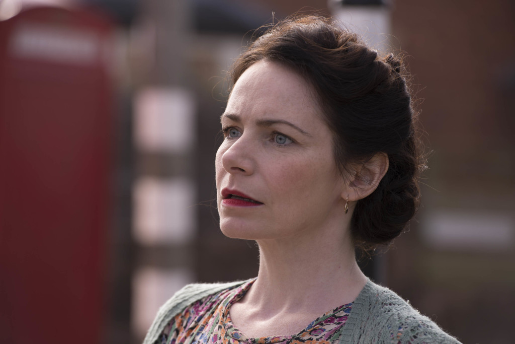 ITV STUDIOS PRESENTS HOME FIRES SERIES 2 Pictured: CLARE CALBRAITH as Steph Farrow This image is the copyright of ITV and must only be used in relation to HOME FIRES SERIES 2.